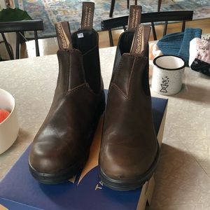 Brand New Blundstones